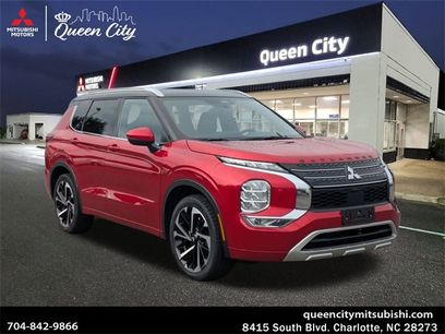 Used 2023 Mitsubishi Outlander SE