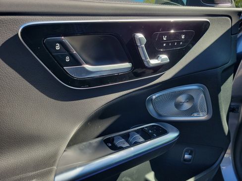 Certified 2025 Mercedes-Benz C 300 Sedan image 21