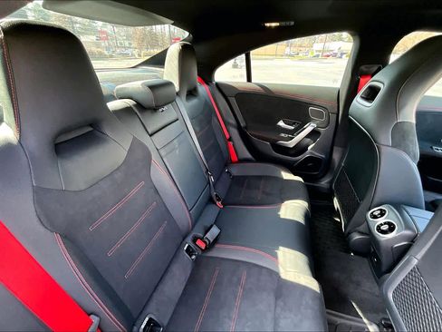 Used 2025 Mercedes-Benz CLA 35 AMG 4MATIC image 20