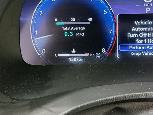 Used 2024 Toyota Highlander Platinum image 12