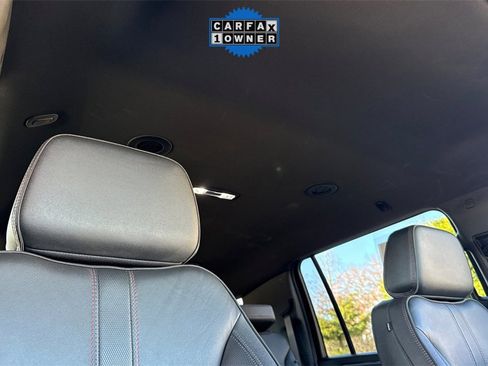 Used 2025 Chevrolet Suburban RST image 26
