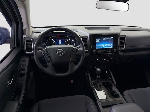 Used 2024 Nissan Frontier SV w/ SV Convenience Package image 23