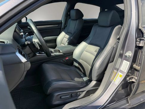 Used 2018 Honda Accord Sport image 17