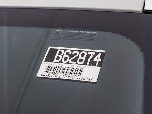 Used 2025 BMW X1 xDrive28i w/ Convenience Package image 29