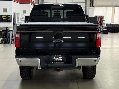 Used 2016 Ford F250 Lariat w/ Lariat Ultimate Package image 6