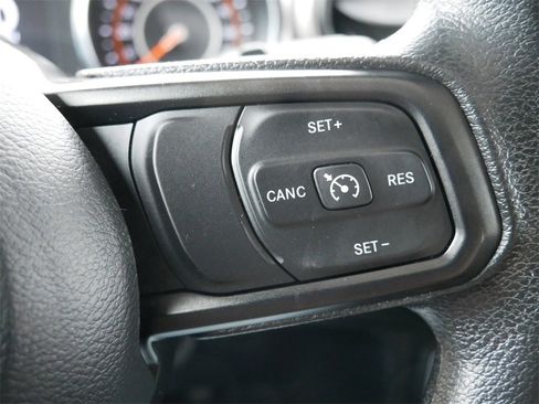 Used 2020 Jeep Wrangler Unlimited Sport image 23