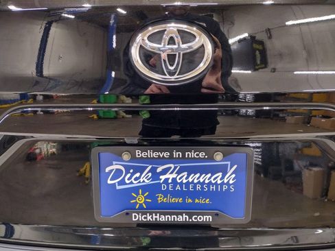 Used 2023 Toyota Corolla Cross LE image 16