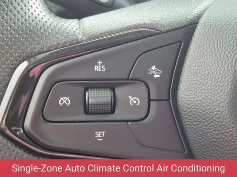 Certified 2023 Chevrolet TrailBlazer LT w/ Convenience Package FWD image 16