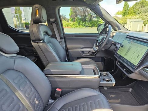 Used 2022 Rivian R1T Adventure AWD/4WD image 12