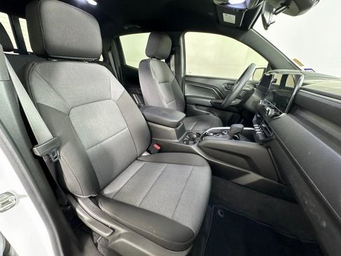 Used 2025 Chevrolet Colorado Trail Boss image 20