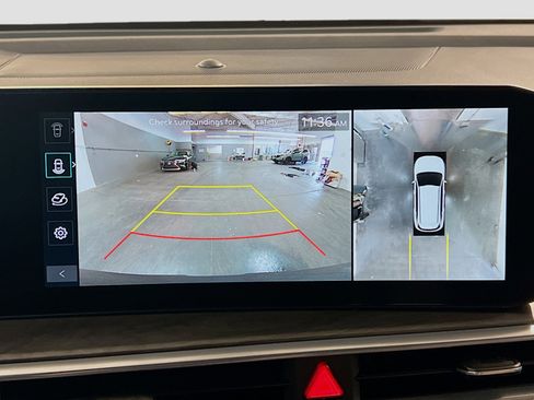 Used 2024 Kia Sorento SX Prestige image 10