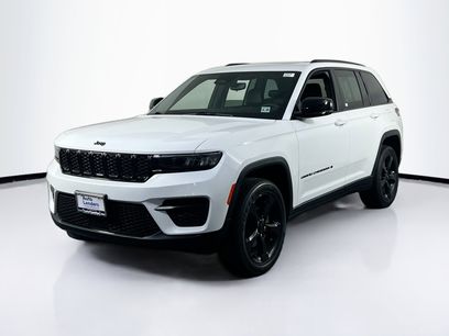Used 2023 Jeep Grand Cherokee Altitude