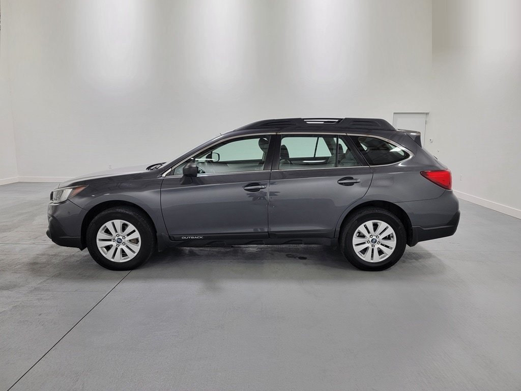 Used 2018 Subaru Outback 2.5i AWD/4WD image 4