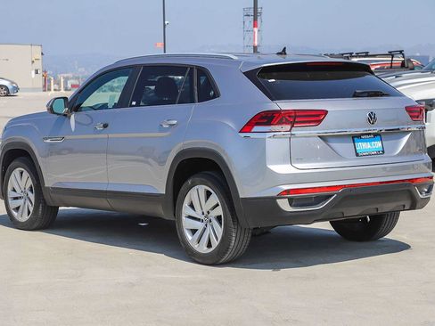 Used 2022 Volkswagen Atlas Cross Sport SE AWD/4WD image 12
