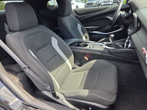 Certified 2019 Chevrolet Camaro SS RWD image 15