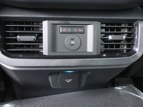 New 2026 Ford F150 Platinum image 25