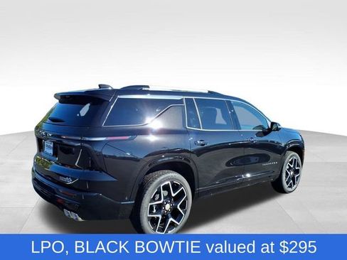 New 2026 Chevrolet Traverse High Country w/ LPO, Floor Liner Package image 3