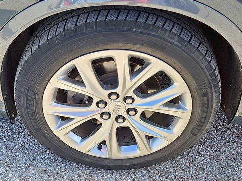 Used 2020 Cadillac XT6 Sport AWD/4WD image 12
