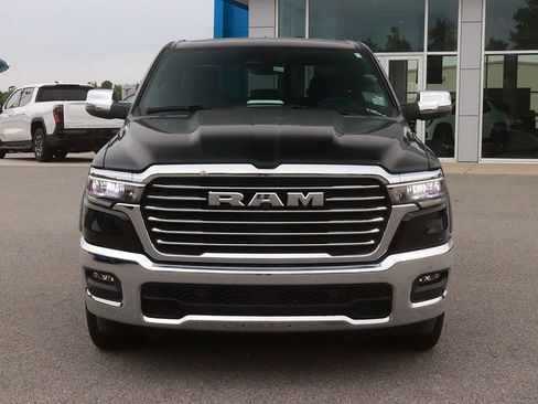 Used 2025 RAM 1500 Laramie AWD/4WD image 2