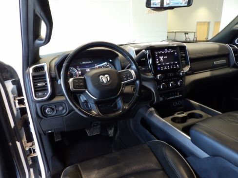 Used 2020 RAM 2500 Laramie AWD/4WD image 16