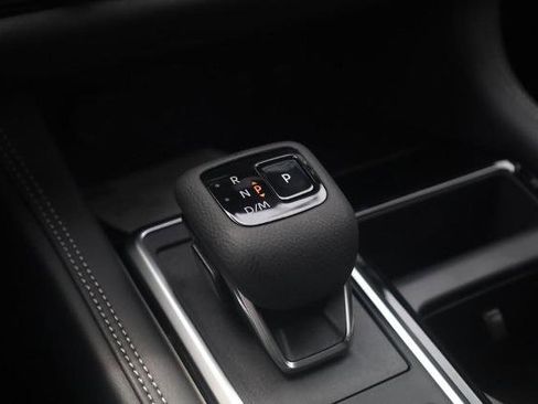 New 2026 Nissan Pathfinder Platinum AWD/4WD image 19