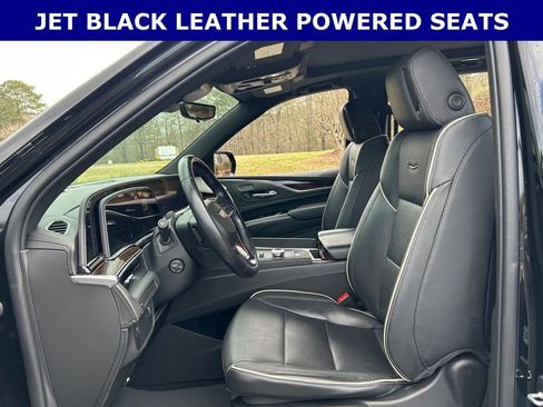 Used 2023 Cadillac Escalade ESV Premium Luxury image 5