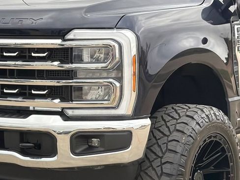 Used 2024 Ford F250 Lariat AWD/4WD image 4