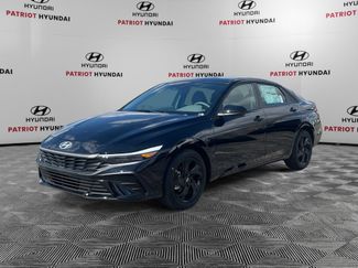 New 2026 Hyundai Elantra Sport FWD video 3