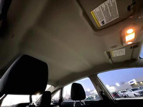 Used 2018 Ford Fiesta S image 22