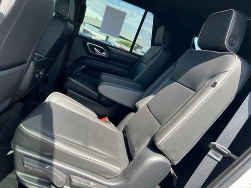 Used 2021 Chevrolet Tahoe Premier RWD image 41