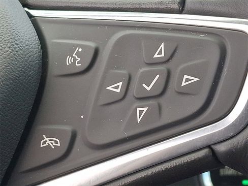 Used 2022 Chevrolet Equinox LT image 21