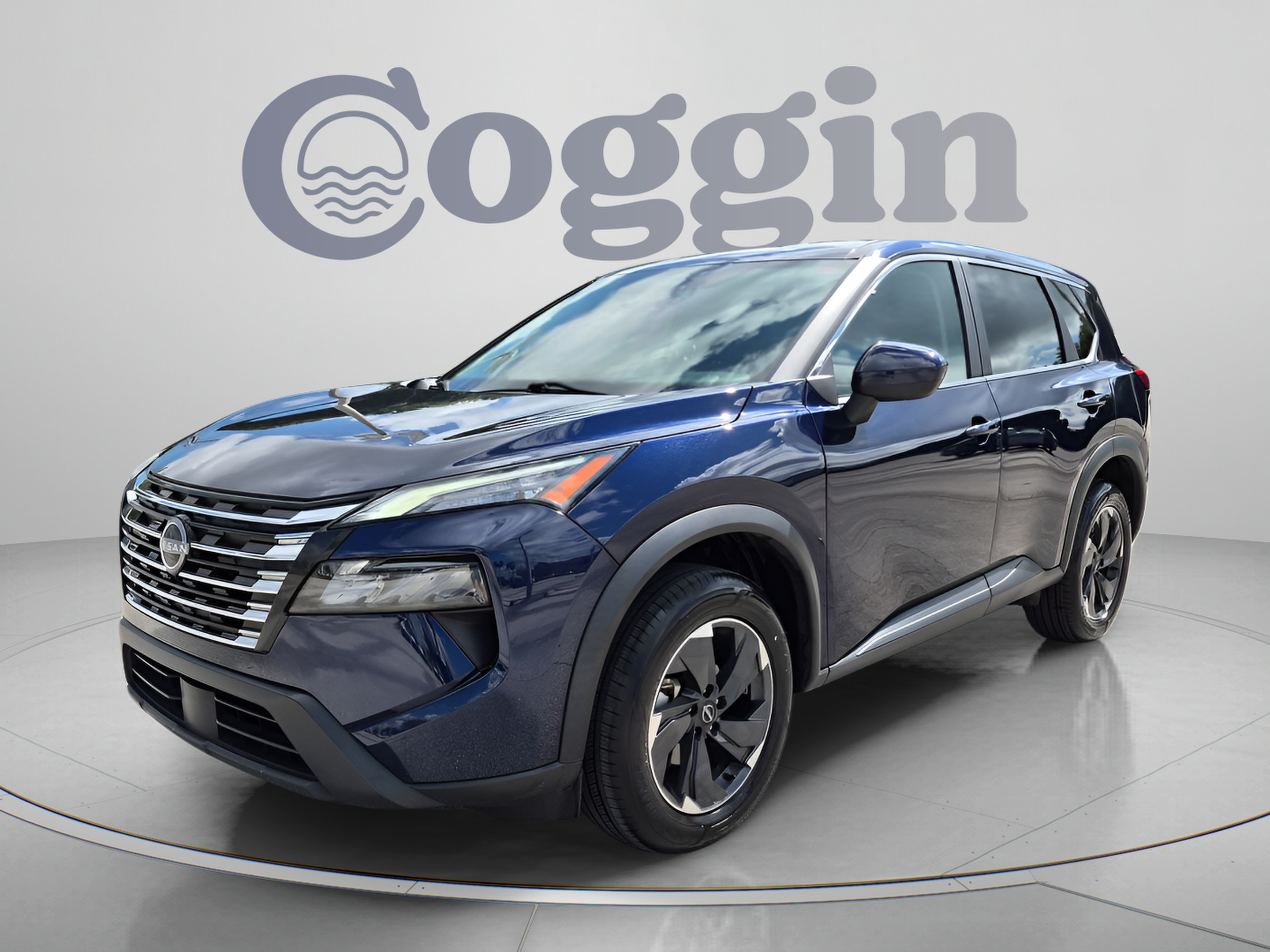 Used 2024 Nissan Rogue SV FWD image 2