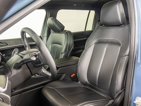 New 2026 Jeep Grand Cherokee L Limited AWD/4WD image 21