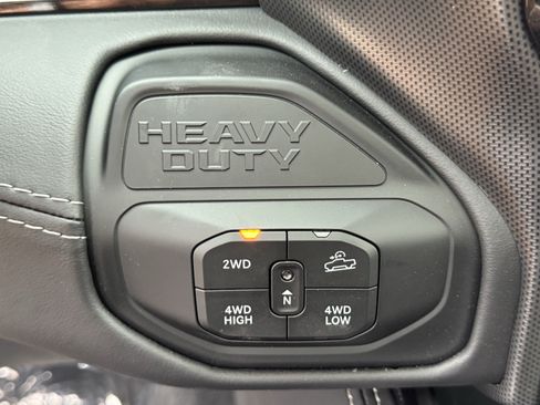 New 2026 RAM 2500 Limited AWD/4WD image 22