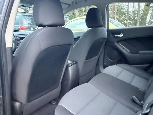 Used 2014 Kia Forte LX w/ Popular Package image 10