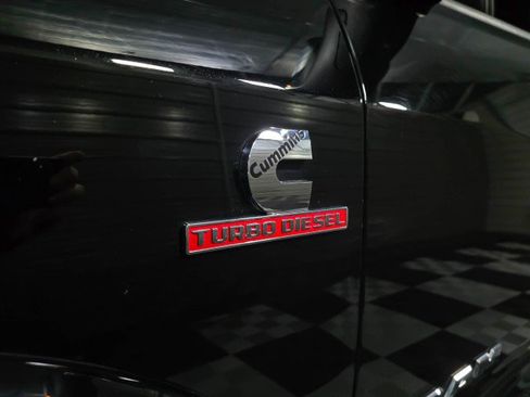 Used 2020 RAM 3500 Laramie image 41