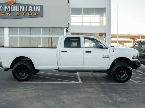 Used 2015 RAM 3500 Tradesman w/ Chrome Appearance Group image 4