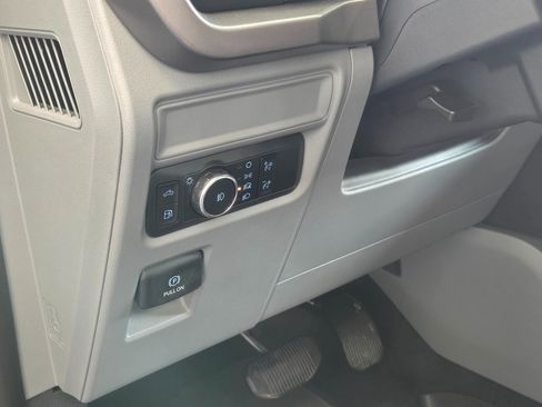 New 2025 Ford F150 XLT w/ Equipment Group 301A Standard image 11