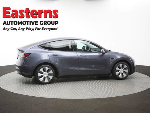Used 2021 Tesla Model Y Long Range AWD/4WD image 39