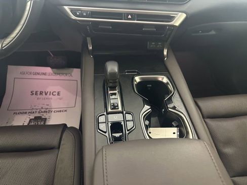 Used 2024 Lexus RX 350 AWD w/ Convenience Package image 14