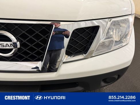 Used 2018 Nissan Frontier S RWD image 8