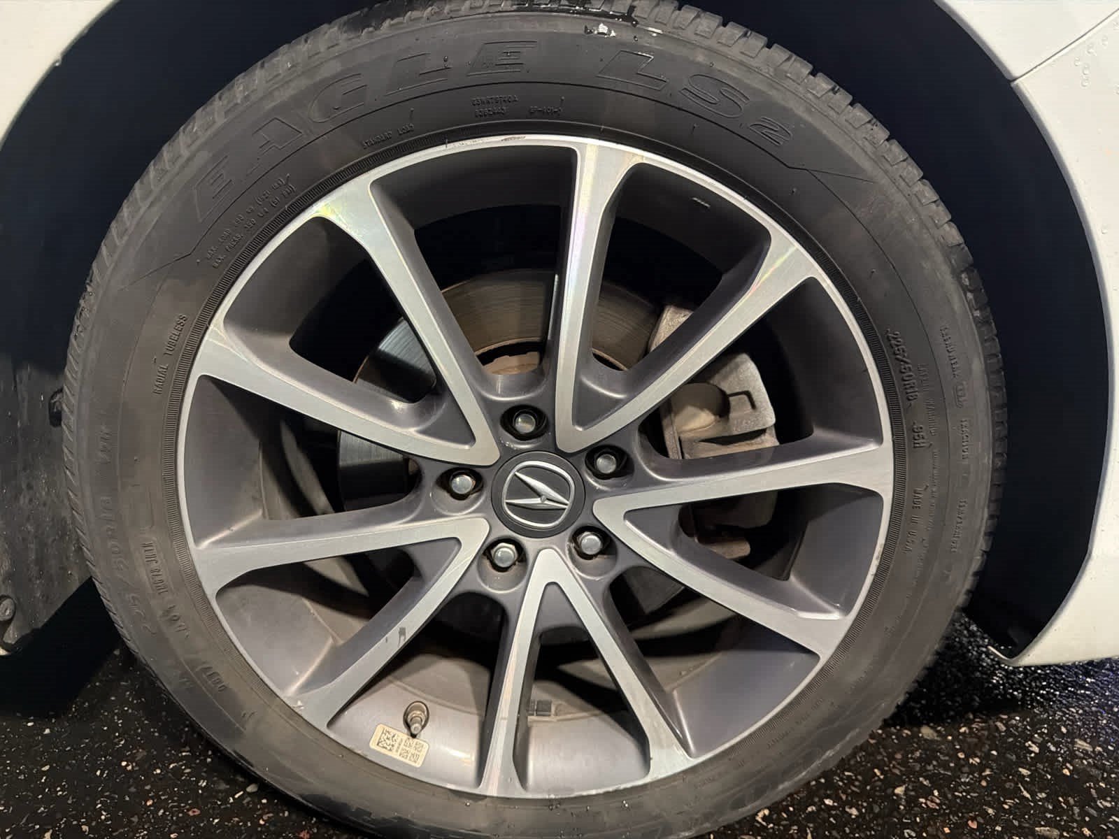Used 2018 Acura TLX w/ Technology Package AWD/4WD image 4