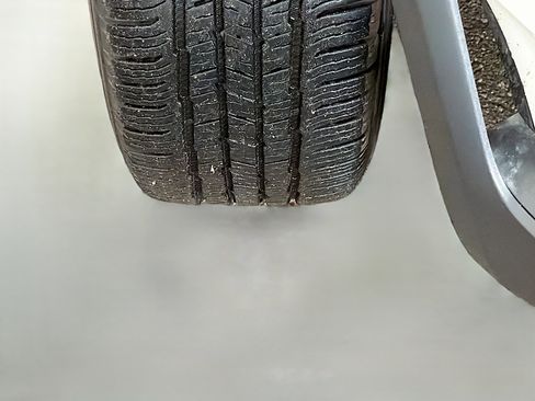 Used 2023 Rivian R1S Adventure image 43