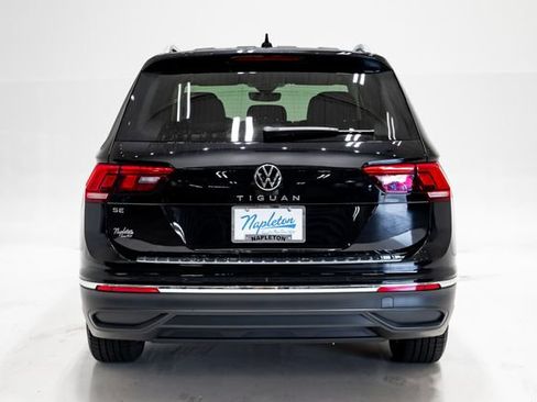 Used 2023 Volkswagen Tiguan SE FWD image 34