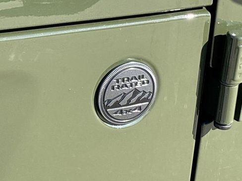 Used 2023 Jeep Wrangler Willys image 28