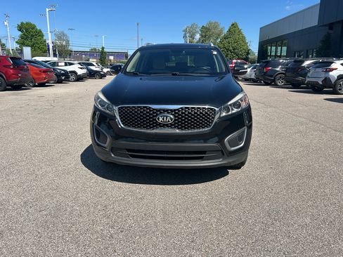 Used 2016 Kia Sorento LX w/ LX Convenience Package AWD/4WD image 2