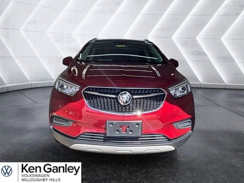 Used 2021 Buick Encore Preferred w/ Safety Package II image 2