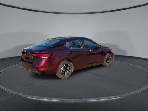 Used 2024 Nissan Sentra SV image 8