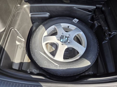 New 2026 Jeep Grand Cherokee Altitude AWD/4WD image 27