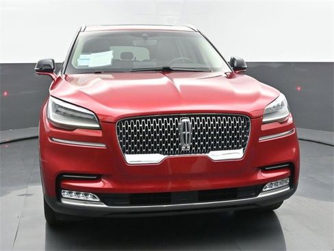 Used 2021 Lincoln Aviator Reserve w/ Equipment Group 201A image 8